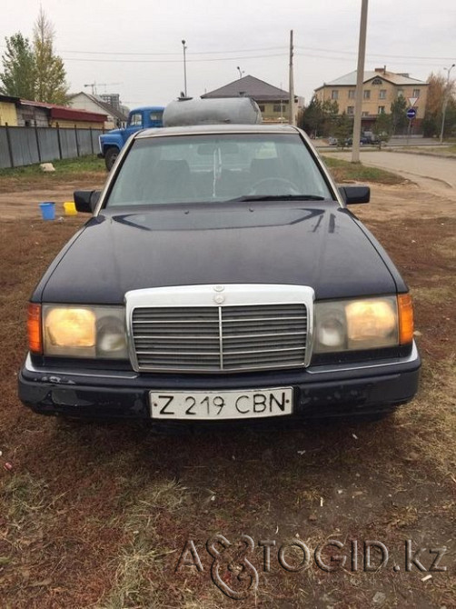 Легковые автомобили Mercedes-Bens,  8  года в Астане  Астана - изображение 1