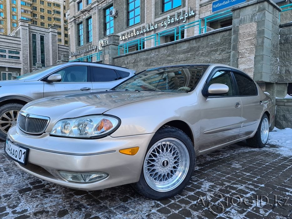 Nissan cars, 8 years old in Astana  Astana - photo 1