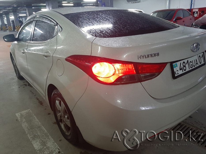 Hyundai cars, 8 years old in Astana  Astana - photo 2