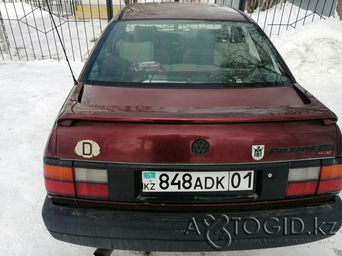 Volkswagen cars, 8 years old in Astana  Astana - photo 3