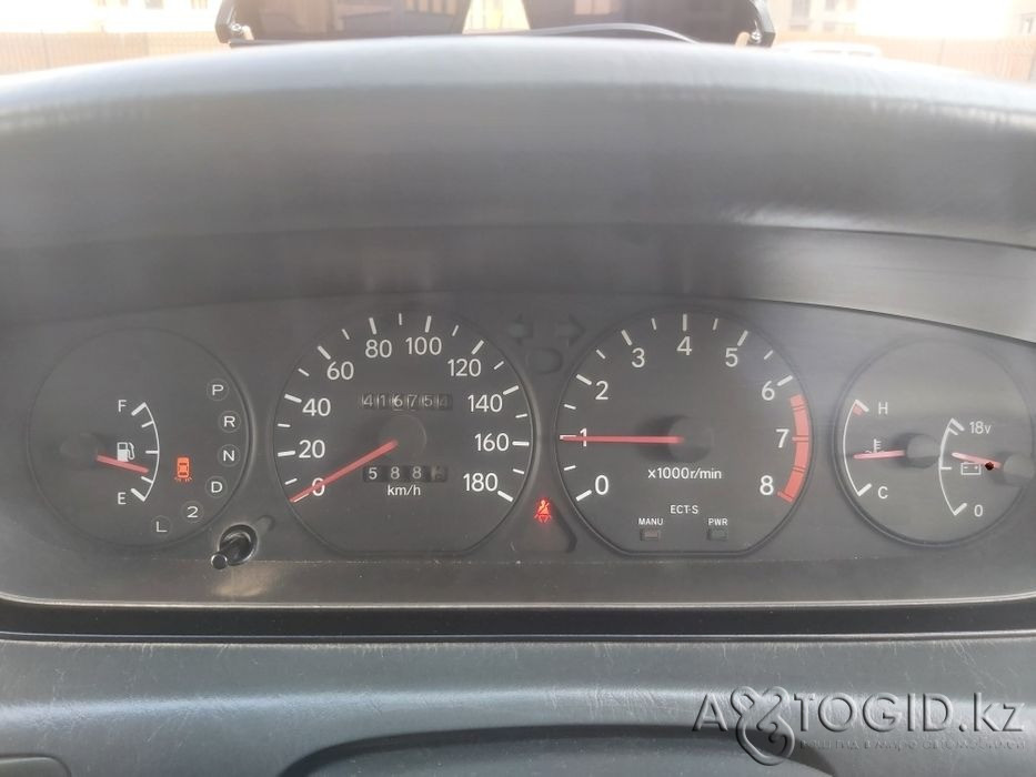 Легковые автомобили Toyota,  8  года в Астане  Астана - изображение 4