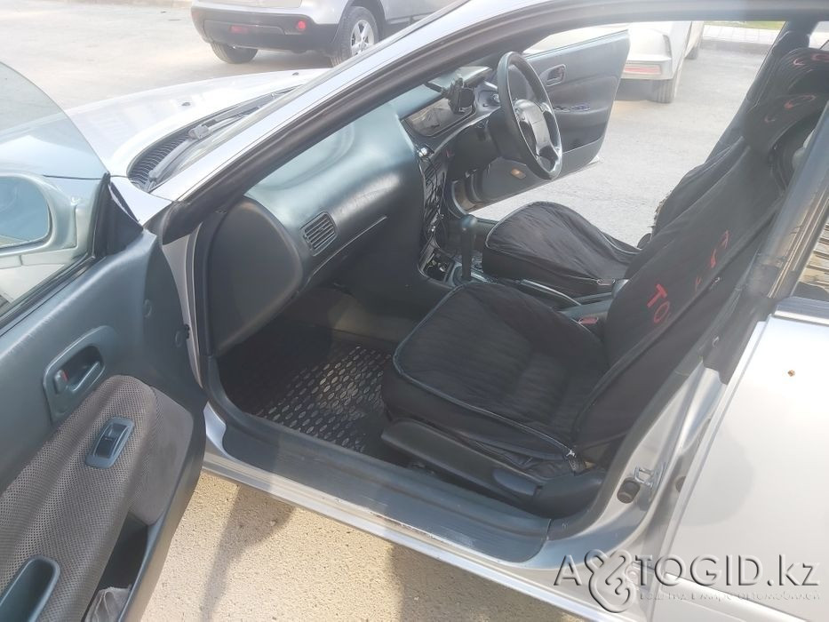 Легковые автомобили Toyota,  8  года в Астане  Астана - изображение 1