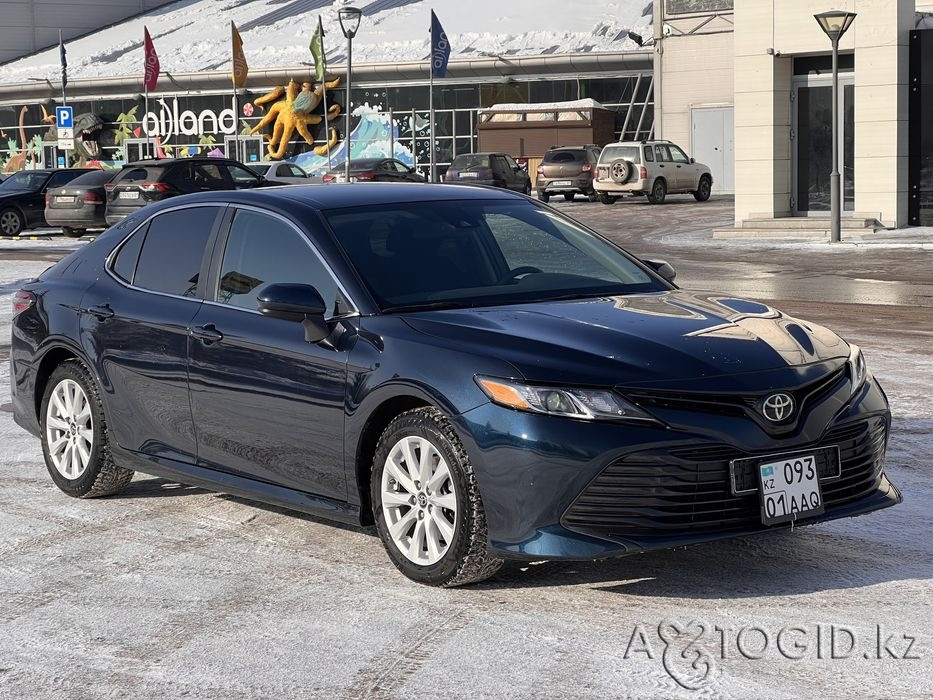 Toyota cars, 8 years old in Astana  Astana - photo 3