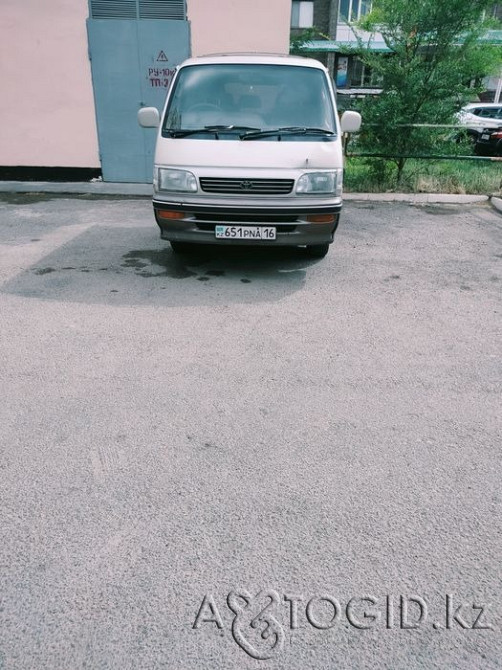 Toyota cars, 6 years in Astana  Astana - photo 3