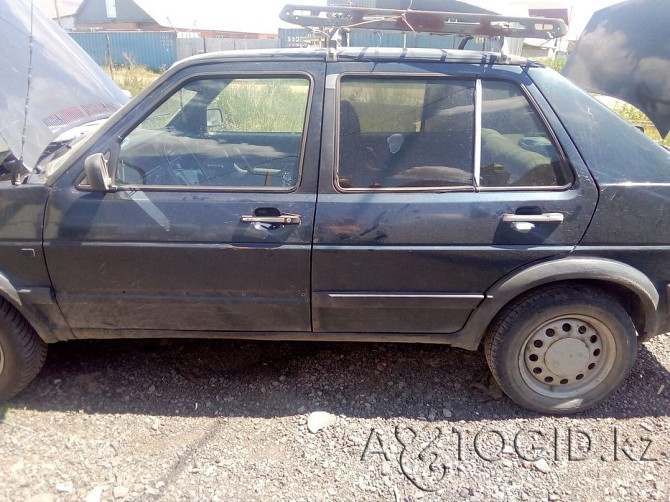 Volkswagen cars, 8 years old in Astana  Astana - photo 2