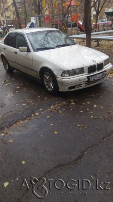 Легковые автомобили BMW,  8  года в Астане  Астана - изображение 1