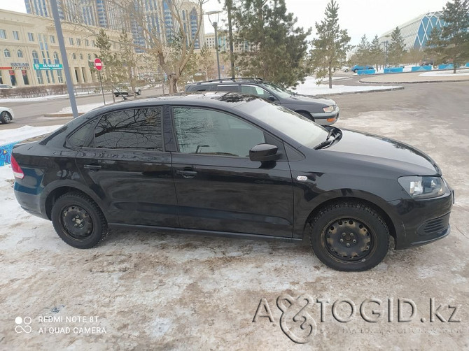 Volkswagen cars, 8 years old in Astana  Astana - photo 3