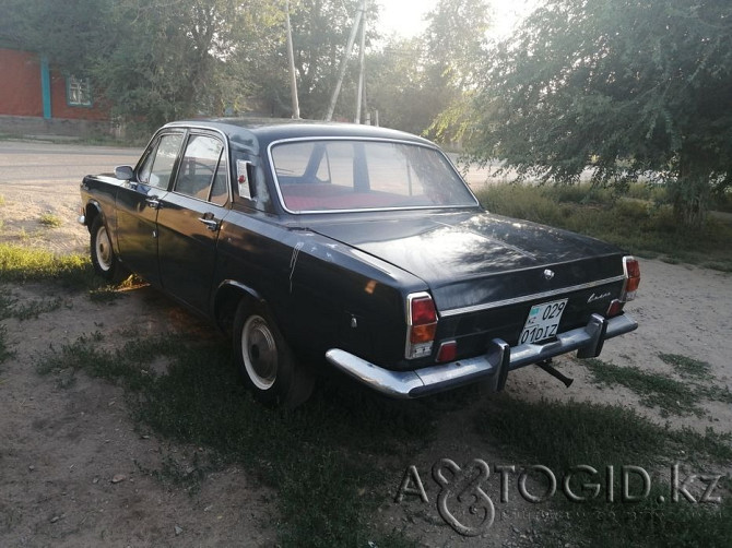 GAZ cars, 8 years old in Astana  Astana - photo 2