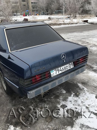 Продажа Mercedes-Bens 190, 1991 года в Караганде Караганда - изображение 2
