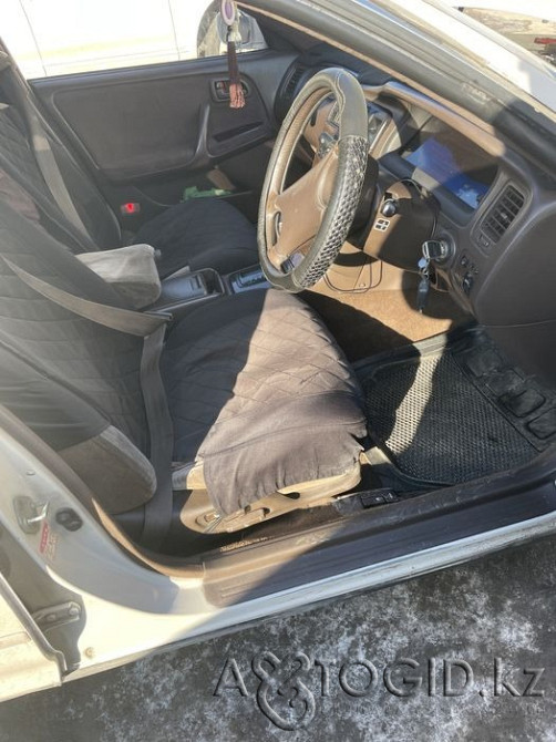 Легковые автомобили Toyota,  8  года в Караганде Караганда - изображение 3