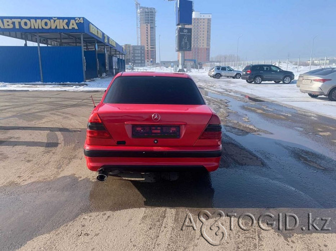 Mercedes-Benz cars, 8 years old in Astana  Astana - photo 2