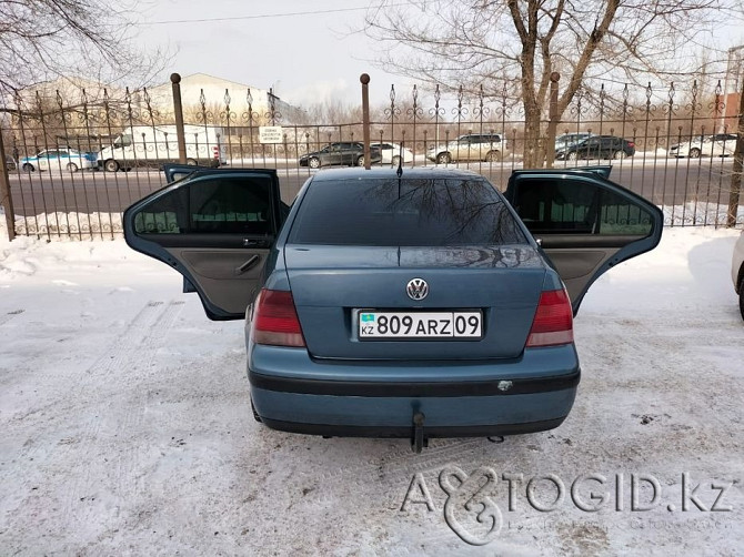 Volkswagen cars, 8 years old in Astana  Astana - photo 3