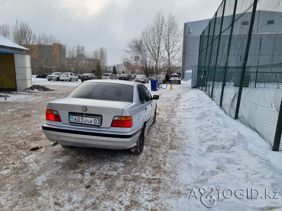 Легковые автомобили BMW,  8  года в Астане  Астана - изображение 1