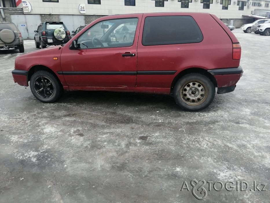 Легковые автомобили Volkswagen,  5  года в Караганде Караганда - изображение 3