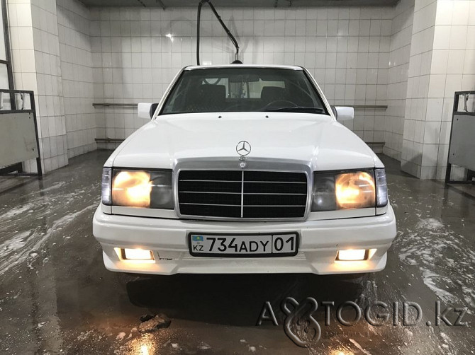 Mercedes-Benz автокөліктері, Астанада 8 жаста  Астана - 1 сурет