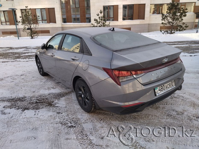 Hyundai cars, 8 years old in Astana  Astana - photo 3