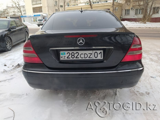 Mercedes-Benz автокөліктері, Астанада 8 жаста  Астана - 3 сурет