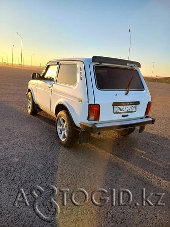 Продажа ВАЗ (Lada) 2121 Niva, 2011 года в Астане, (Нур-Султане Астана - изображение 3