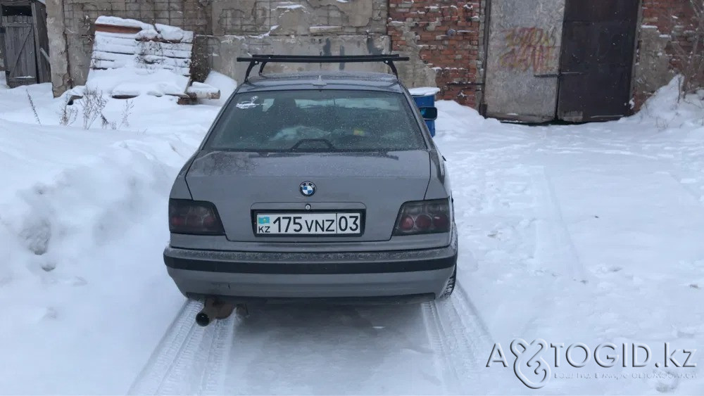 Легковые автомобили BMW,  8  года в Астане  Астана - изображение 2