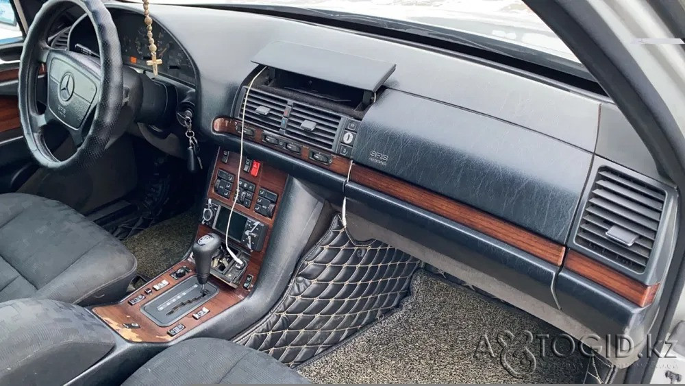 Mercedes-Benz автокөліктері, Астанада 8 жаста  Астана - 3 сурет