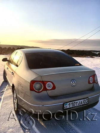 Volkswagen cars, 8 years old in Astana  Astana - photo 2