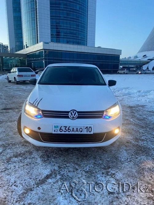 Volkswagen cars, 8 years old in Astana  Astana - photo 2