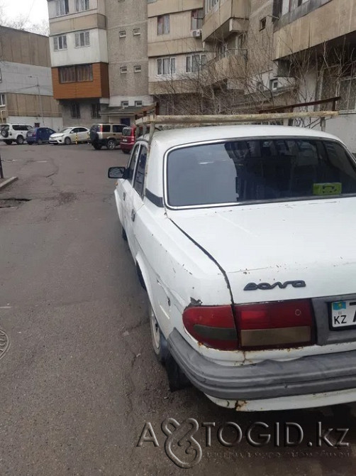 Passenger cars GAZ, 8 years old in Almaty Almaty - photo 3