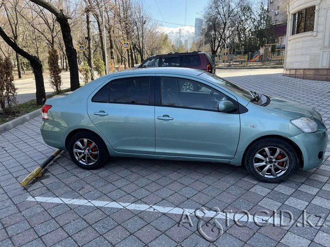 Toyota cars, 8 years old in Almaty Almaty - photo 2