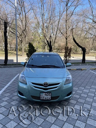 Toyota cars, 8 years old in Almaty Almaty - photo 1