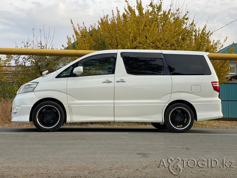 Легковые автомобили Toyota,  6  года в Алматы Алматы - изображение 2