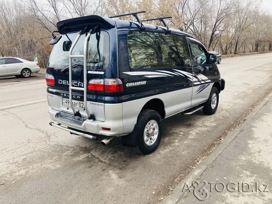 Mitsubishi cars, 6 years old in Almaty Almaty - photo 4