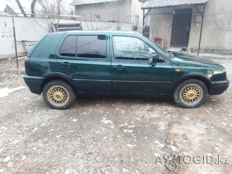 Легковые автомобили Volkswagen,  5  года в Алматы Алматы - изображение 2