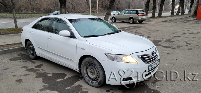 Toyota cars, 8 years old in Almaty Almaty - photo 1