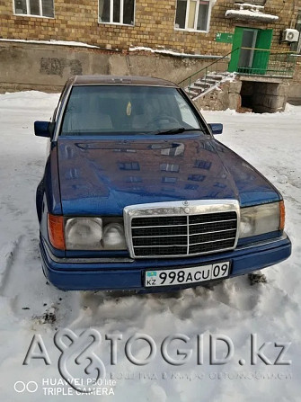 Продажа Mercedes-Bens 220, 1992 года в Караганде Караганда - изображение 1
