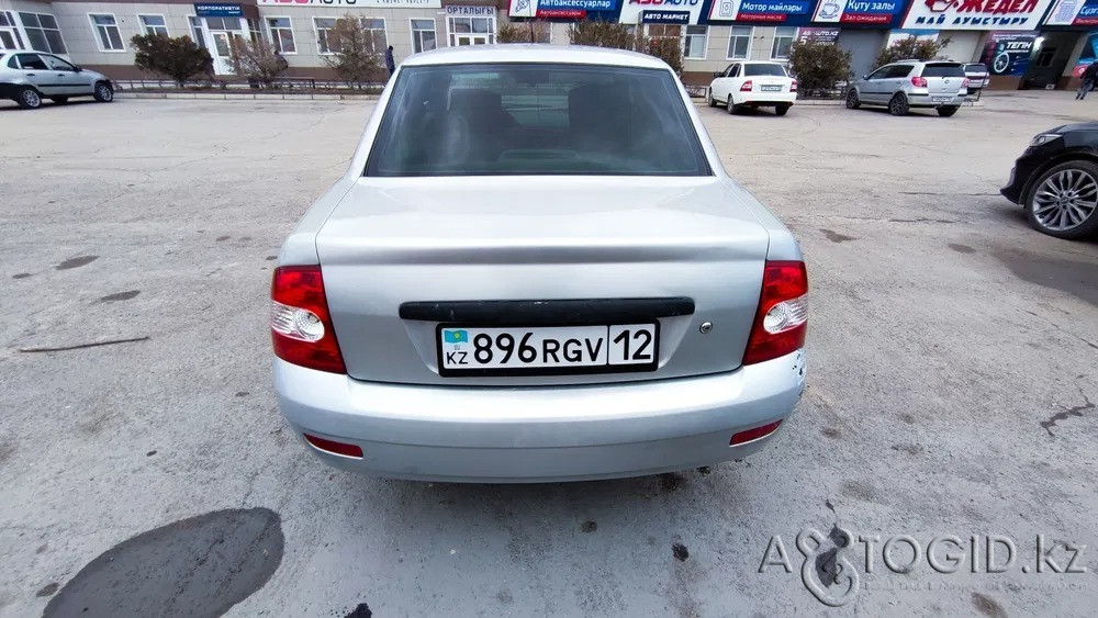 Легковые автомобили ВАЗ (Lada),  8  года в Актау Актау - изображение 3