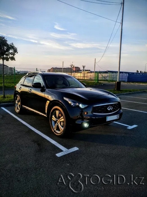 Легковые автомобили Infiniti,  7  года в Актау Актау - изображение 3