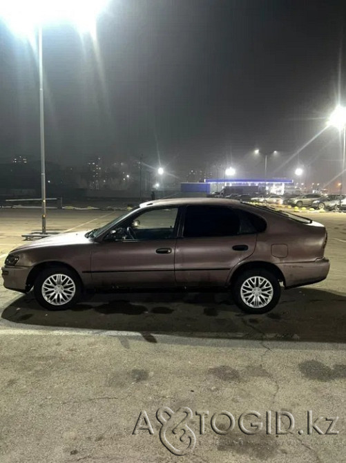 Легковые автомобили Toyota,  8  года в Алматы Алматы - изображение 3