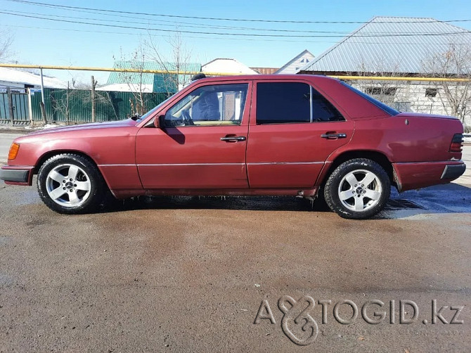 Mercedes-Benz cars, 8 years old in Almaty Almaty - photo 3