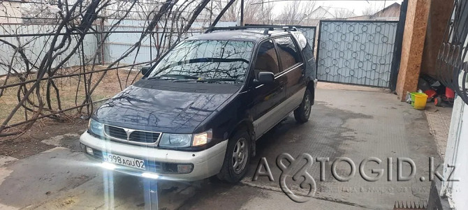 Продажа Mitsubishi Chariot, 1994 года в Алматы Алматы - изображение 1
