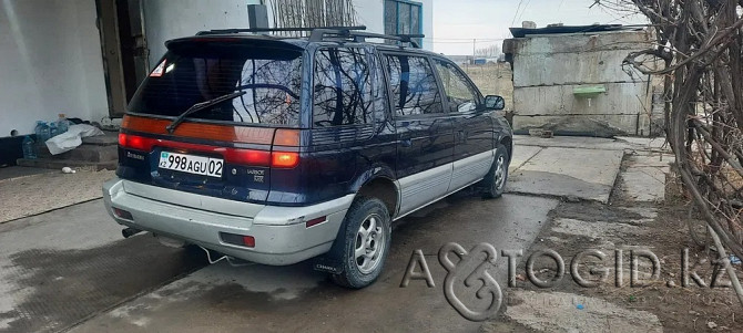 Продажа Mitsubishi Chariot, 1994 года в Алматы Алматы - изображение 4