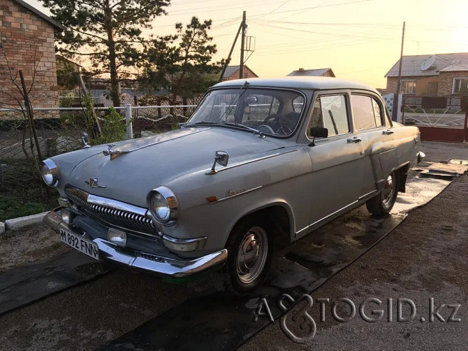 GAZ cars, 8 years old in Astana  Astana - photo 3