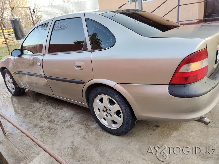 Легковые автомобили Opel,  8  года в Шымкенте Шымкент - изображение 4