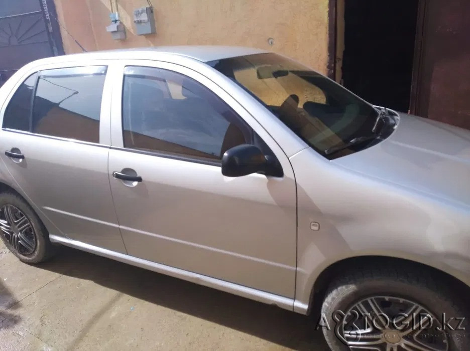 Легковые автомобили Skoda,  8  года в Шымкенте Шымкент - изображение 1