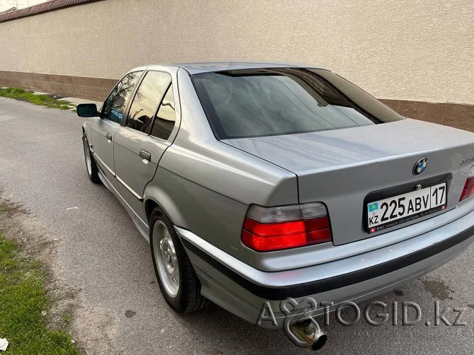 Продажа BMW 3 серия, 1995 года в Шымкенте Шымкент - изображение 4