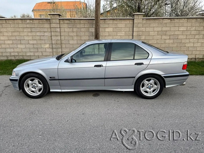 Продажа BMW 3 серия, 1995 года в Шымкенте Шымкент - изображение 3
