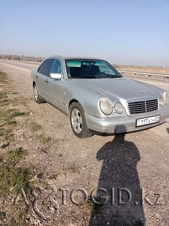 Продажа Mercedes-Bens 240, 2001 года в Алматы Алматы - изображение 2