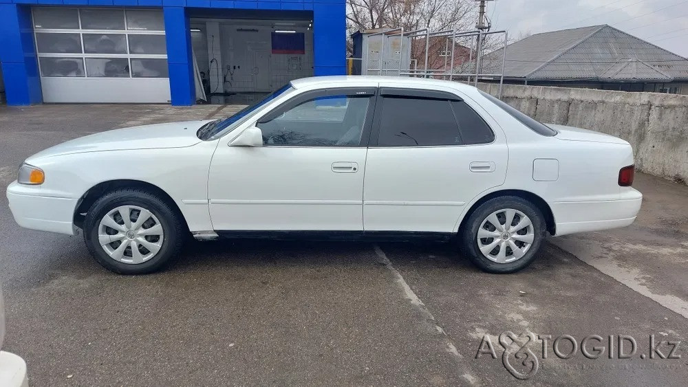 Легковые автомобили Toyota,  8  года в Алматы Алматы - изображение 3