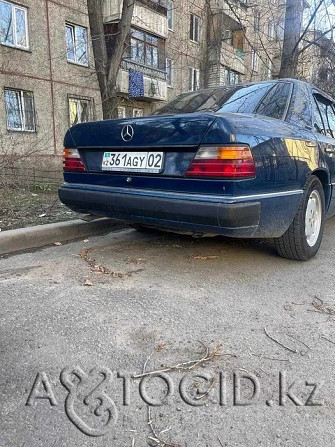 Продажа Mercedes-Bens 230, 1990 года в Алматы Алматы - изображение 2