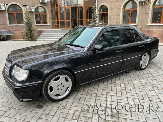 Продажа Mercedes-Bens 320, 1995 года в Алматы Алматы - photo 4