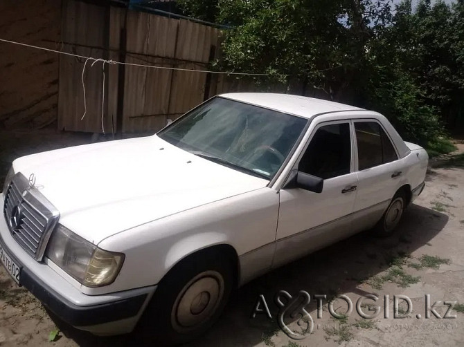 Продажа Mercedes-Bens 230, 1991 года в Алматы Алматы - изображение 1